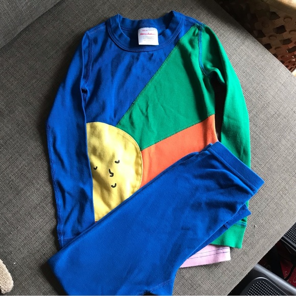 Hanna Anderson Rainbow Sun Pajamas - Size 6 EUC - Picture 2 of 3